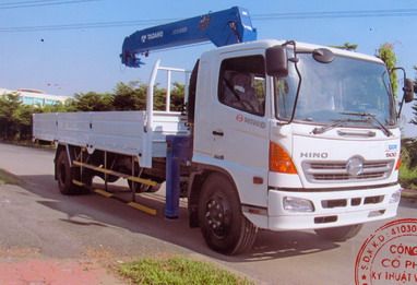 GIÁ XE TẢI HINO FG DÀI GẮN CẨU TADANO 5 TẤN 5 KHÚC 0